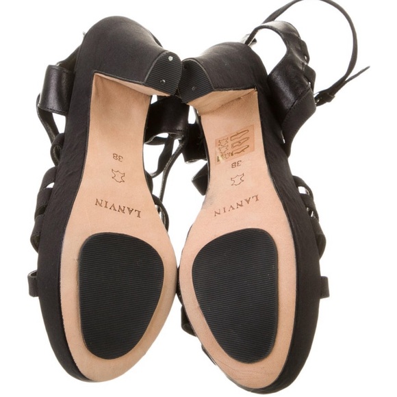 NEW Lanvin heels Black sturdy, strapy heals / sandals size 38 - Picture 2 of 5